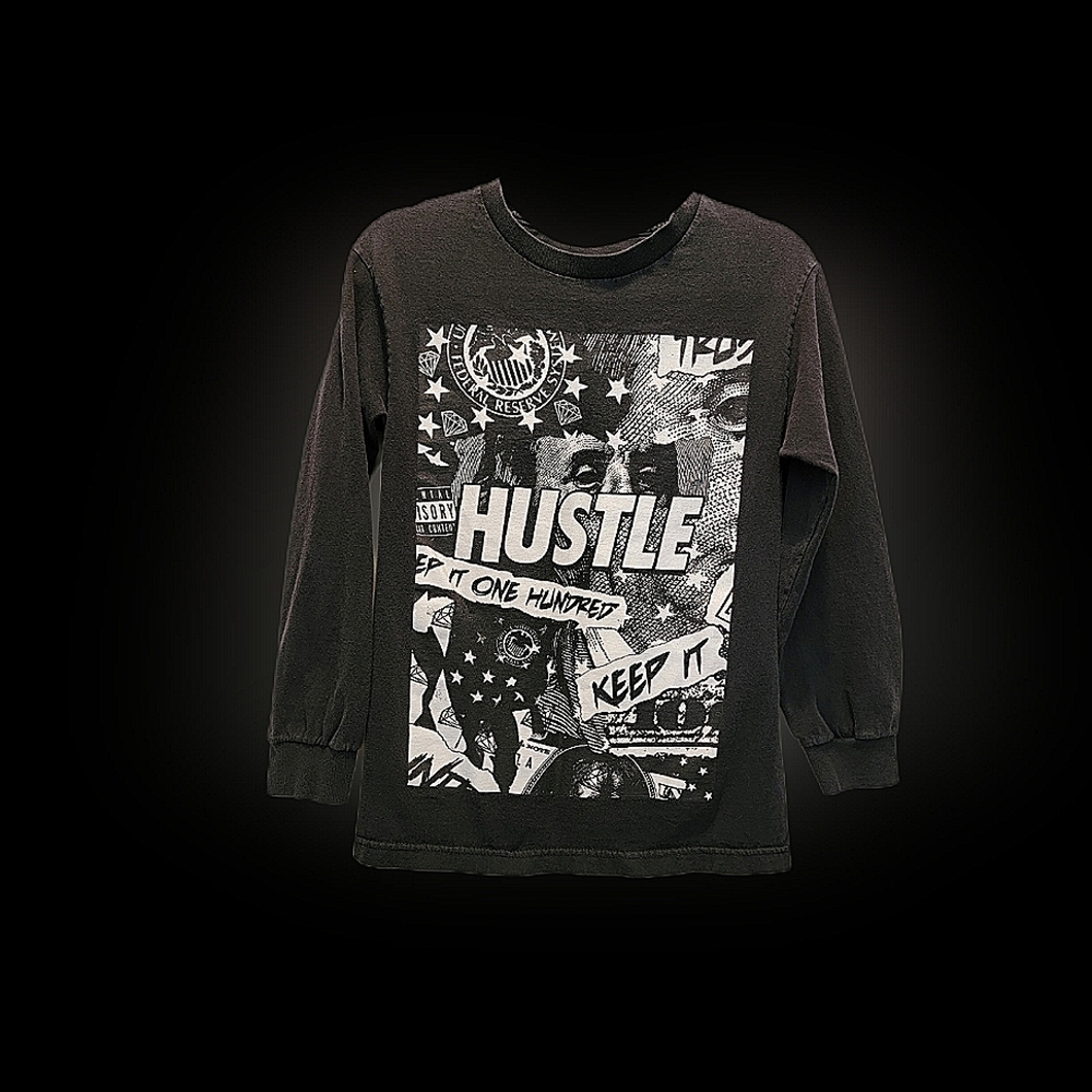 long sleeved hustle tee size small